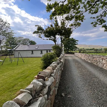 בית נופש Mia's Self Catering Donegal